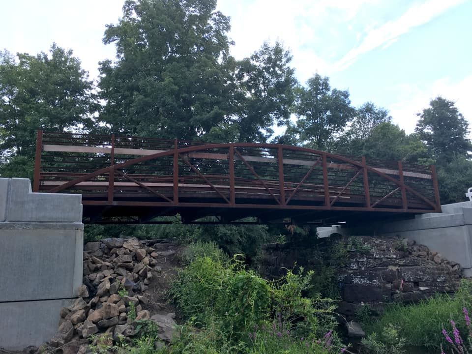 CT: Bridge along Bloomfield Greenway in Bloomfield, 1.8 miles designated.